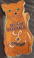 Vintage Island Lake Area