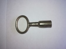 Chiave metallo per contatore cassetta orologio mm.6 impronta a triangolo