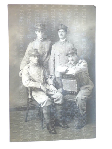 Vecchia foto militare - vecchia,