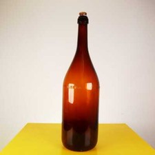 bottiglione vintage in vetro ambrato albeisa