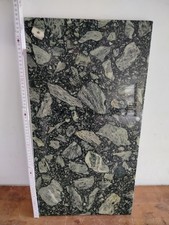 Tagliere in GRANITO verde