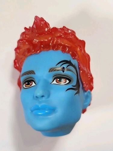 Monster high head only - monster,