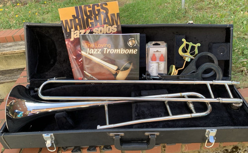 Trombone senza nome - , strumento