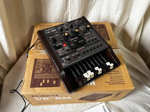 Roland organ sound - roland, vk-8m