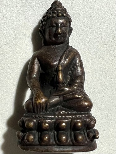 Phra kring medicina buddha - medicina, wat