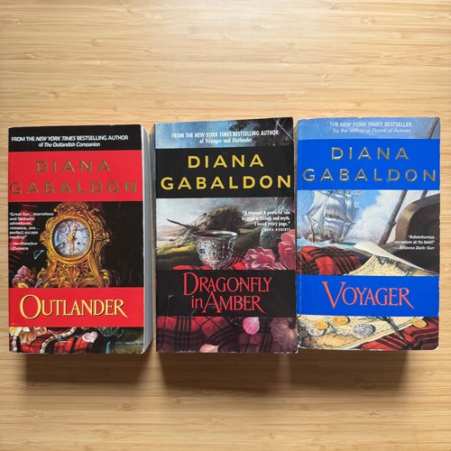 Lot outlander by diana - outlander,
