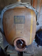 Tino in vetroresina per vino 5,5 q.li