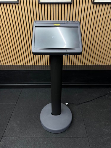 Chiosco technogym mywellness - chiosco,
