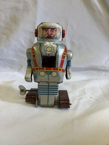 Vintage robot made japan - robot,