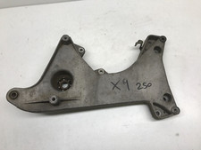 PIASTRA STAFFA ATTACCO