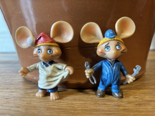 Vtg rubber toy - -, topo
