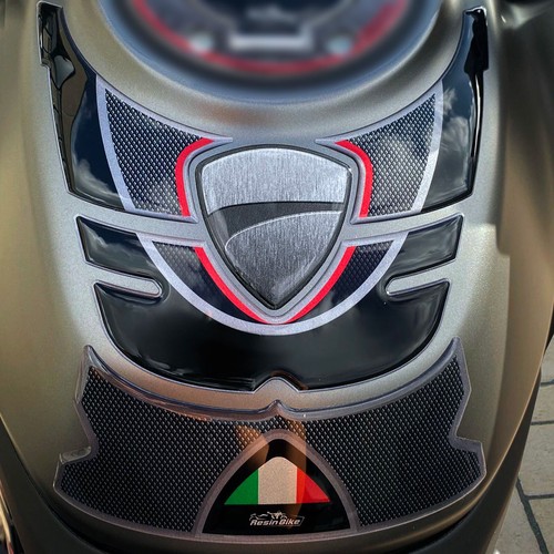 Adesivi paraserbatoio moto - paraserbatoio, 3d