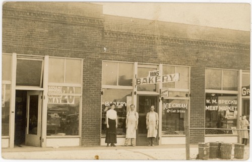 Van bakery dewey oklahoma - -,