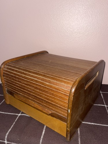 Mcm beautiful vintage - mcm, wooden