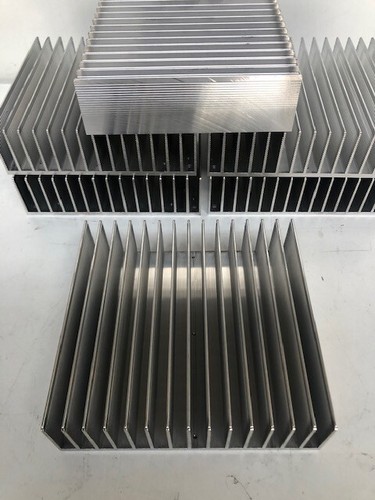 Dissipatore alluminio con - in,