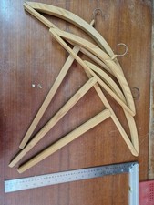 Set Di 3 Grucce In Legno Massello Vintage