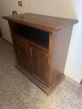 mobile in legno massello