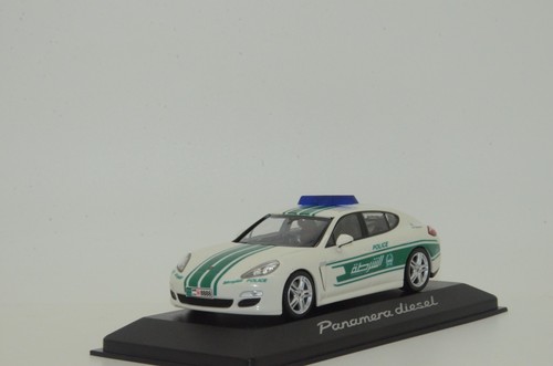 Porsche panamera dubai polizia - porsche,