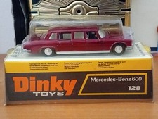 Dinky Toys 1:43, "Mercedes-Benz 600" N°128. Con Scatola.