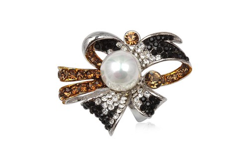 Grande anello con - anello, di