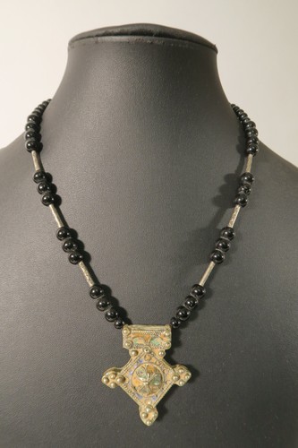 Apartes collier berbero