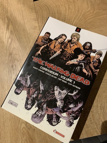The walking dead - walking, compendium