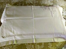 federe in lino ricamate a mano