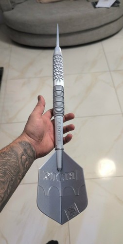 Freccette giganti per - giganti, uomo