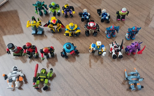 Galoob micro machines - -, z-bots
