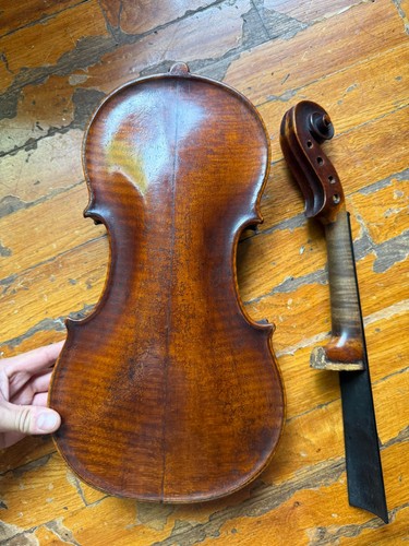 Vecchio violino vintage