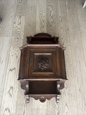 Antico mobile da parete norvegese - rovere intagliato a mano, artigianato XIX secolo