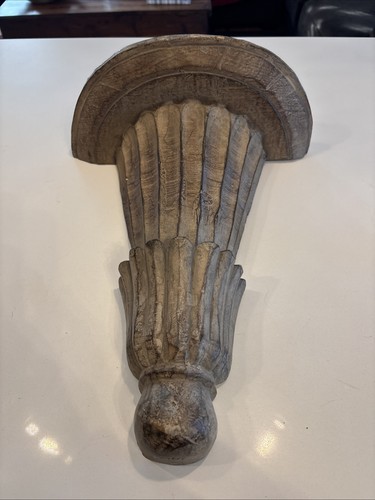 Mensola vintage intagliata - , a