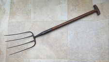 Vintage MANURE Fork Pitch hay MUCK Fork, wooden T handle.