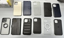 11 cover per  iphone 12 pro max tra cui 2 originali apple.