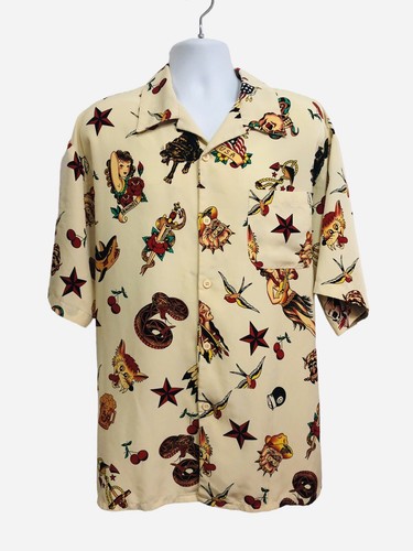 Camicia hawaiana tatuaggio