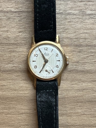 Avia ladies 18kt vintage - avia,