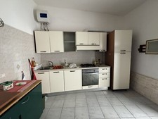 cucina Full Optional usata solo un anno raramente e tenuta pari al nuovo