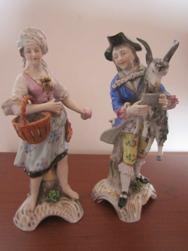 Magnifica coppia statuine - magnifica, di