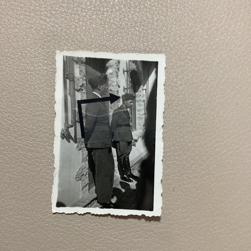 Guerra - , di