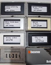 Placca 4 posti 4714BE  nero