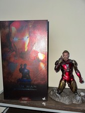 Hot Toys Avengers: Endgame - Iron Man Mark LXXXV (Versione Battle Damaged) 1/6°