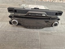 AUTORADIO / STEREO / LETTORE