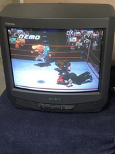 Sony Trinitron KV-13M42 13" CRT TV Retro Gaming TV. Senza telecomando. Testato!