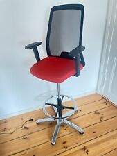 Interchair Sedia Girevole Ergonomica di Design con Poggiapiedi - Red