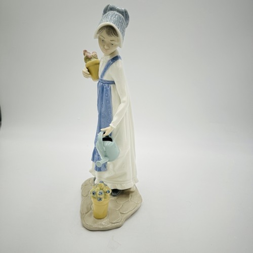 Statuina porcellana nao - statuina,