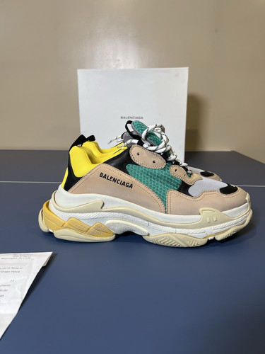Balenciaga triple sneakers - s,