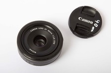 Canon EF 40mm F/2.8 STM