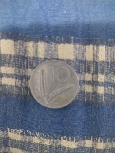 Antica moneta lire - moneta, 10