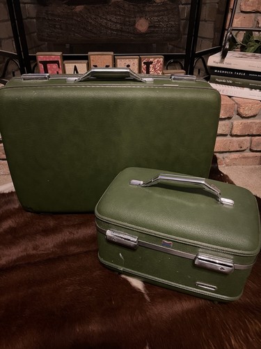 American tourister green - american,