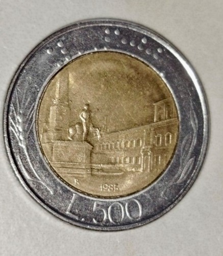 Vendo vecchia 500 lire - 500,